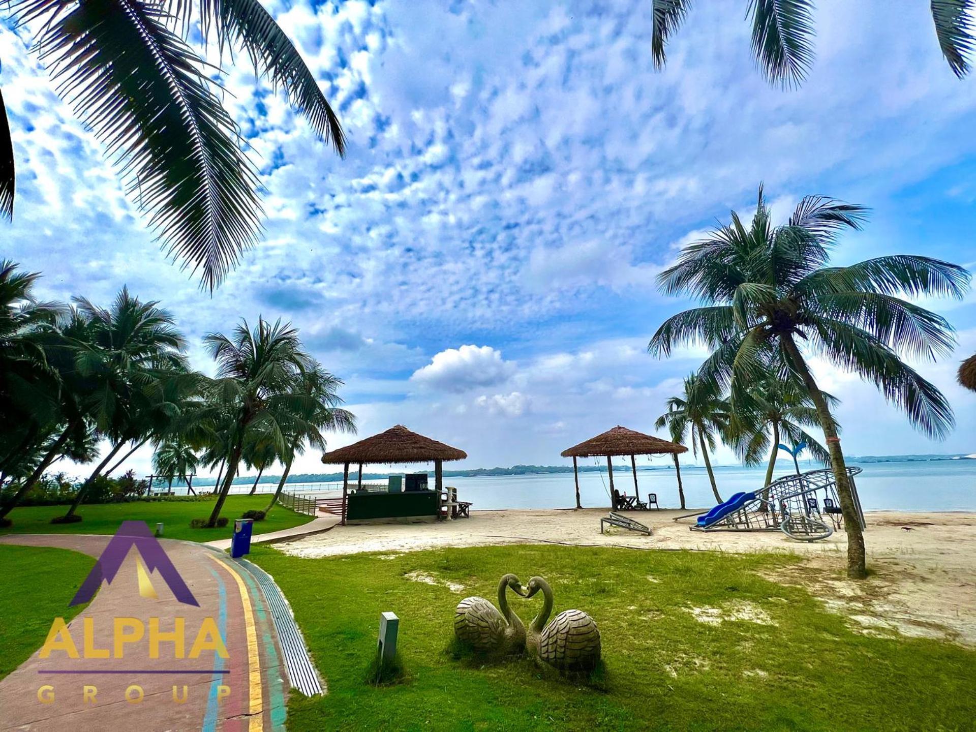 Alpha Danga Bay Sea View *